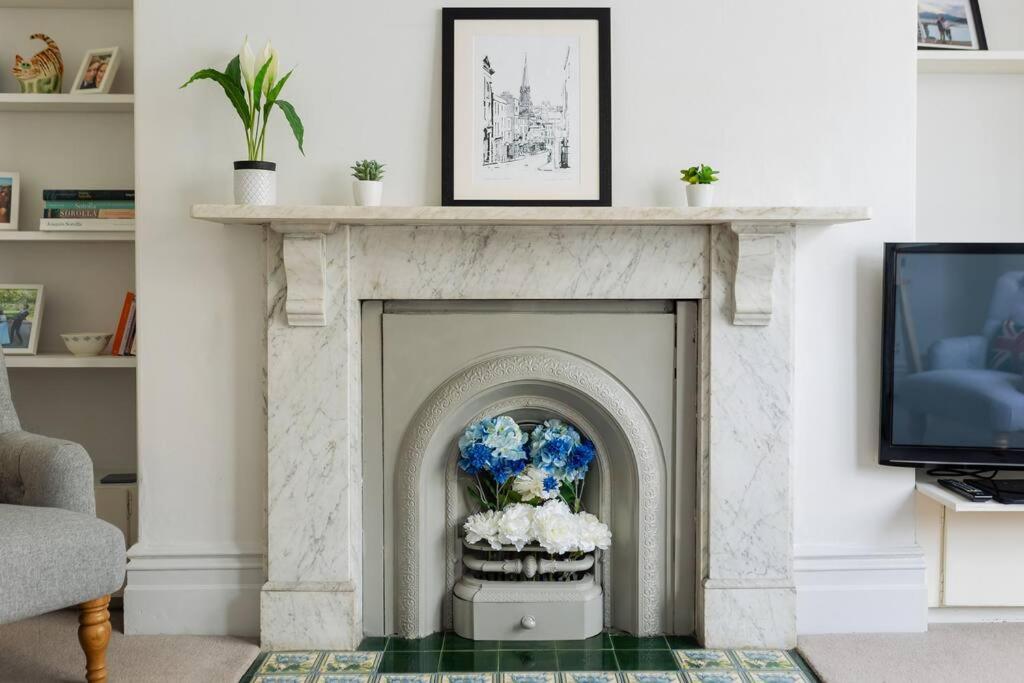 Stylish Period Maisonette Flat In Centre Of Bath