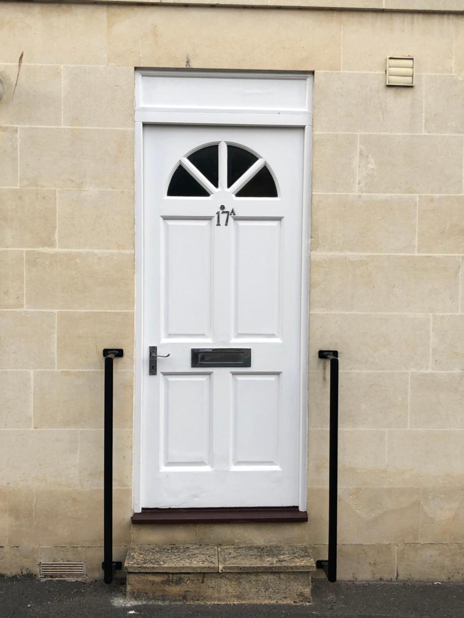 ***spotless, Bright 1 Double Bed Apartment*** *