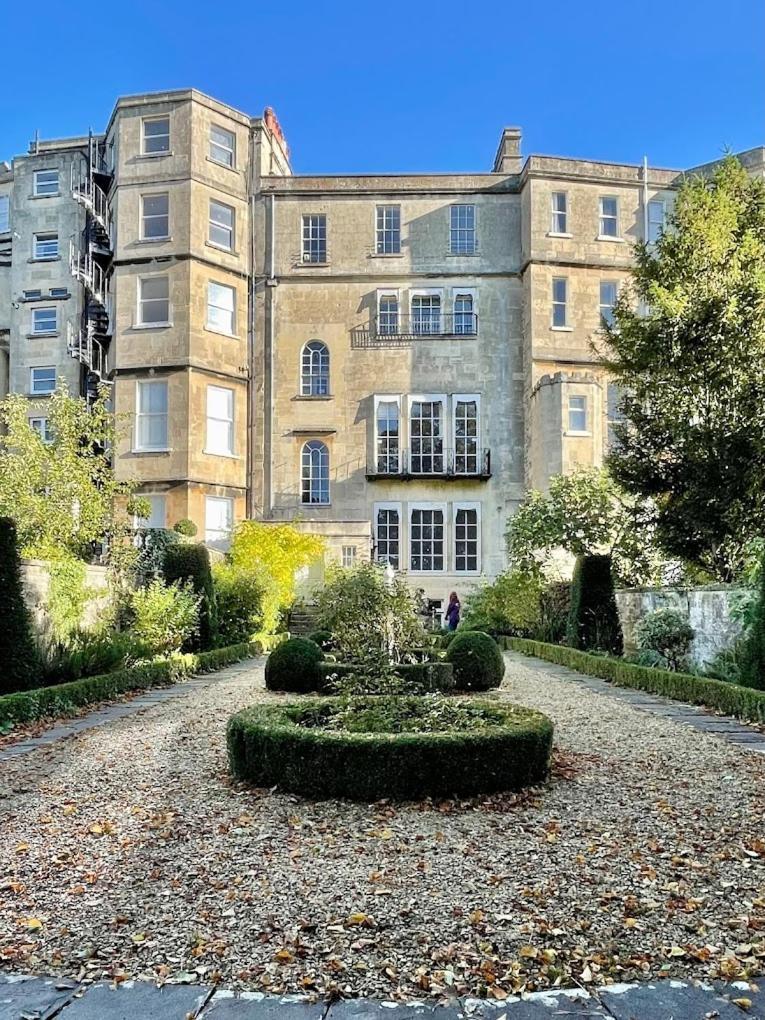 Pulteney Road Apartment Bath