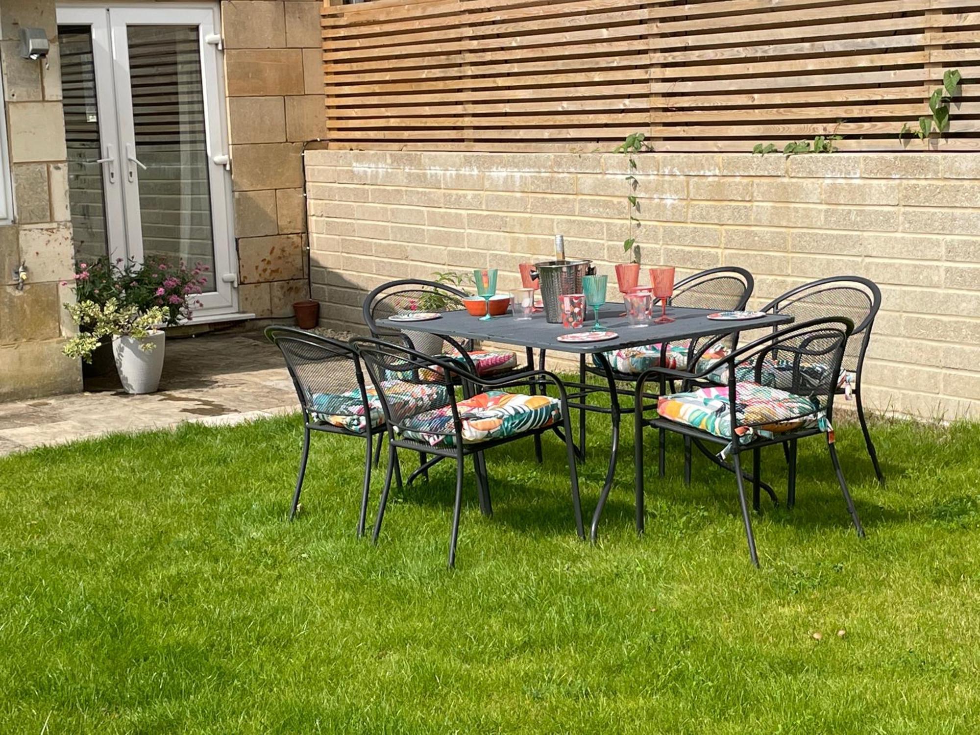 No 12 - Stylish & Homely 3 Bed With Parking Close To Centre Holiday home Bath
