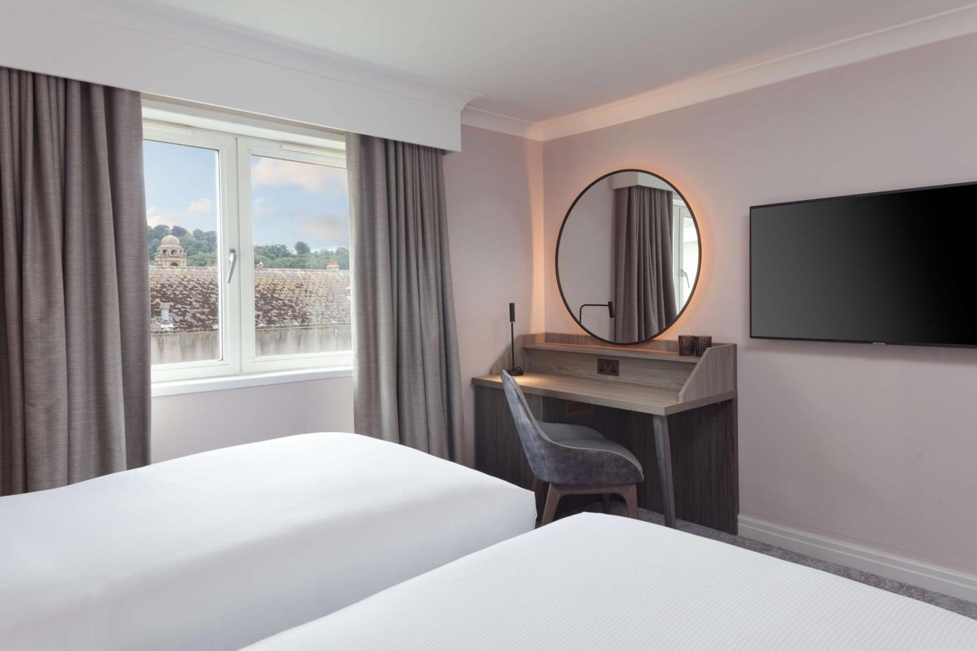 Hotel Doubletree By Hilton Bath