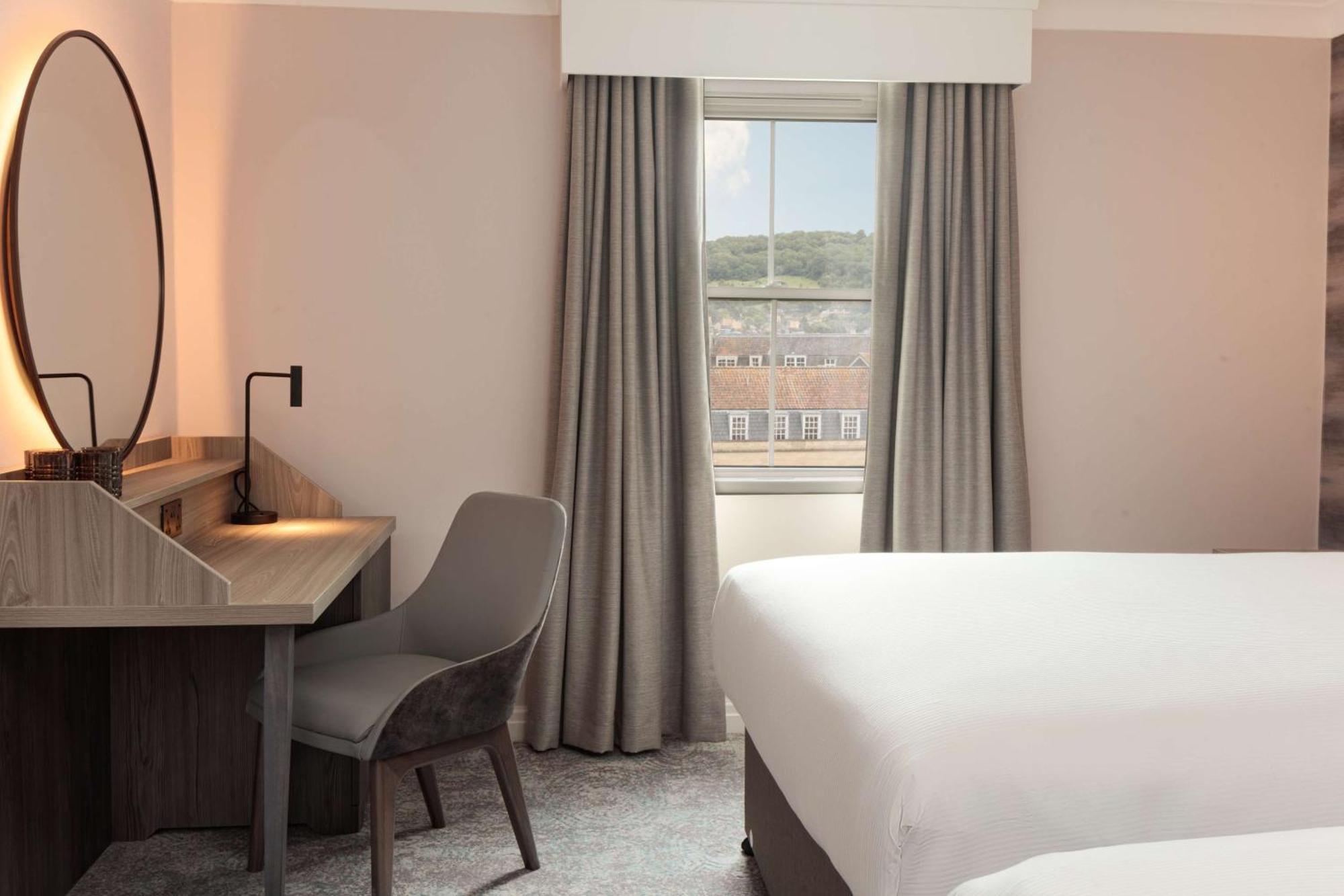 Hotel Doubletree By Hilton Bath