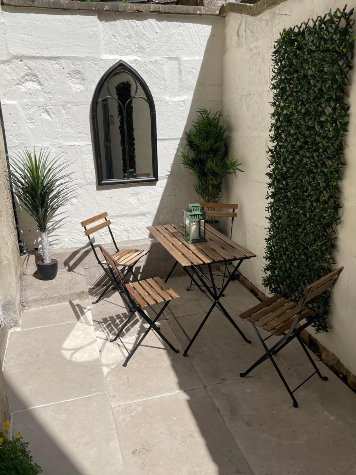 Stylish Period Maisonette Flat In Centre Of Apartment Bath