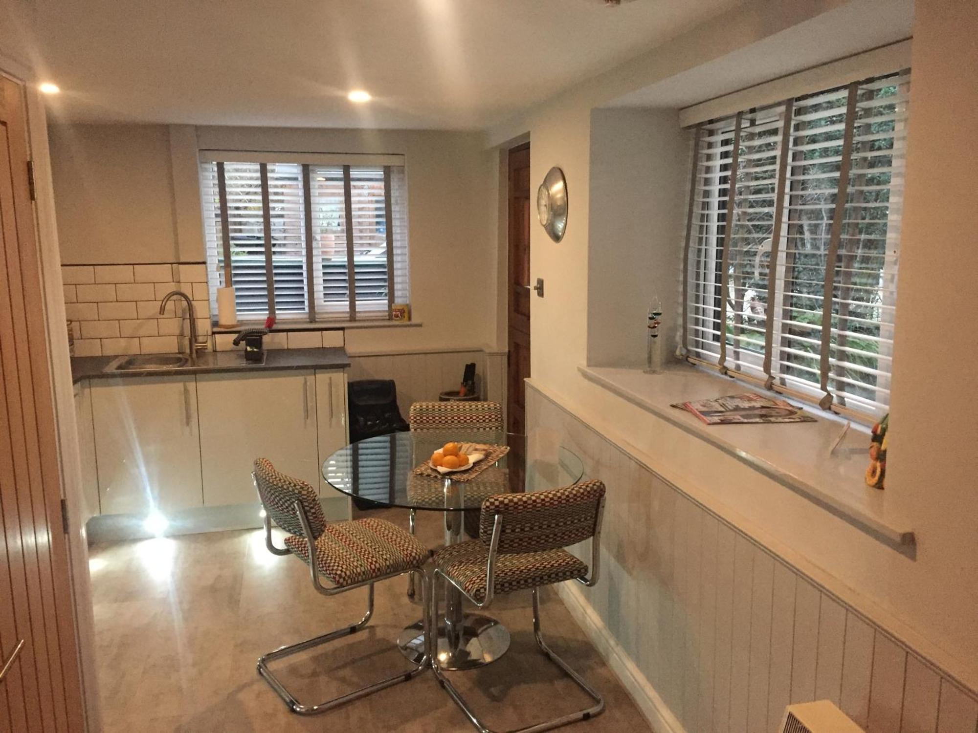 Devonshire House Guest house 4*