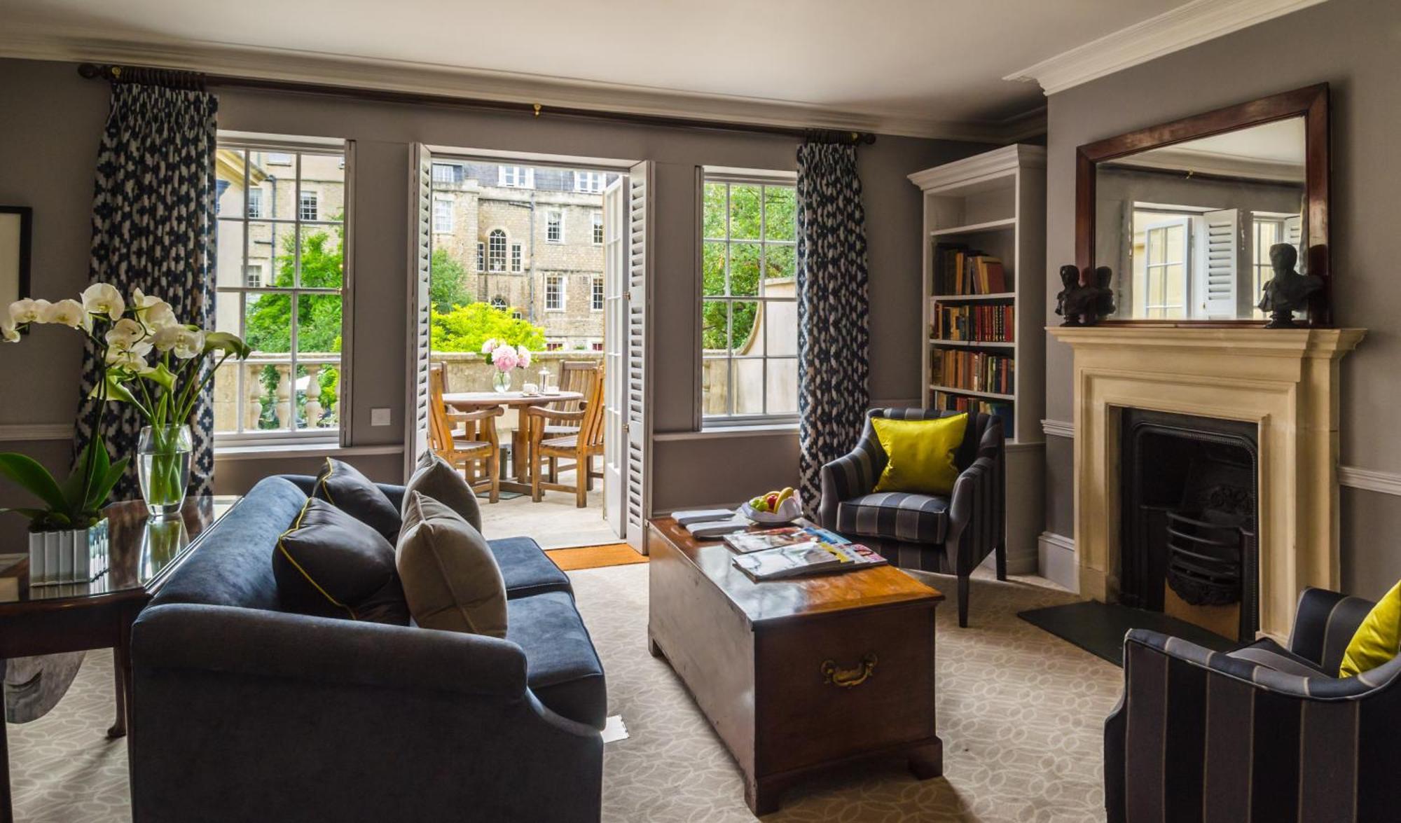 The Royal Crescent &