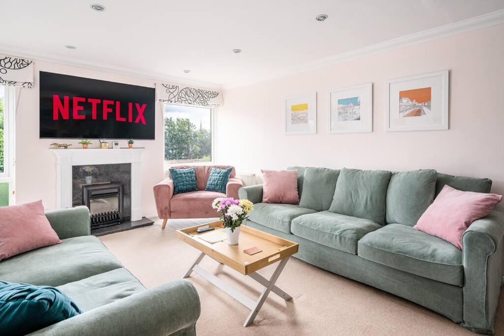 Holiday home Stunning 4 Bedroom House In Bath