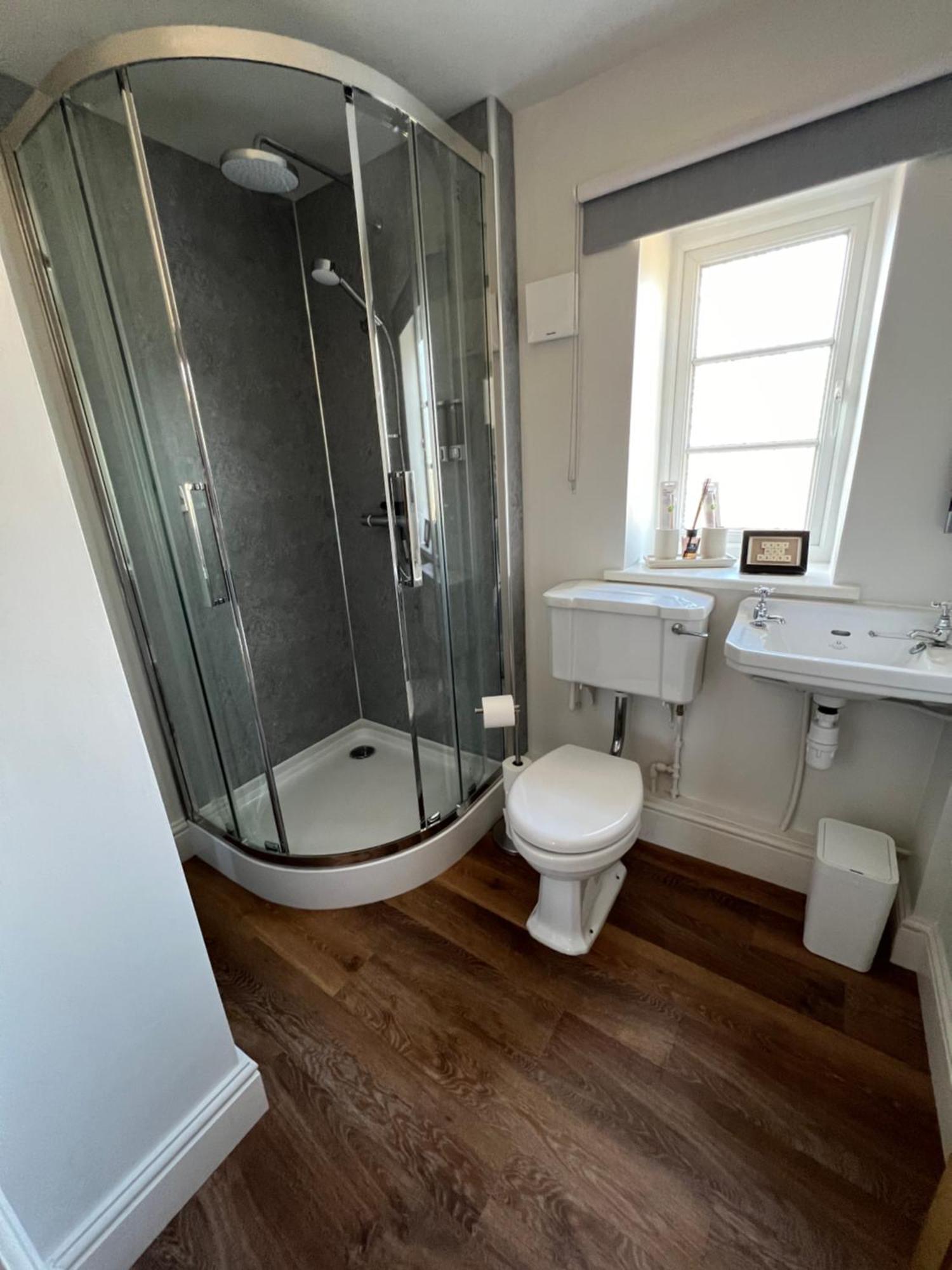 Apartment Cosy Countryside Near With Free Parking Bath