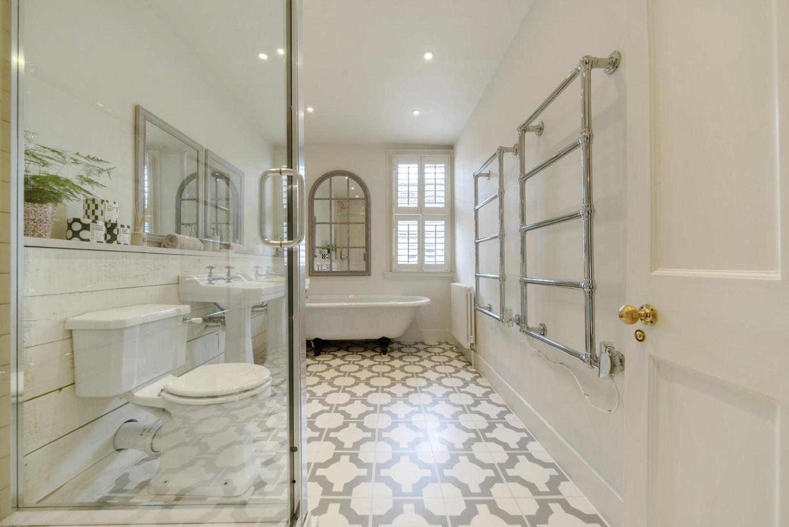 No15-boutique Georgian Townhouse In