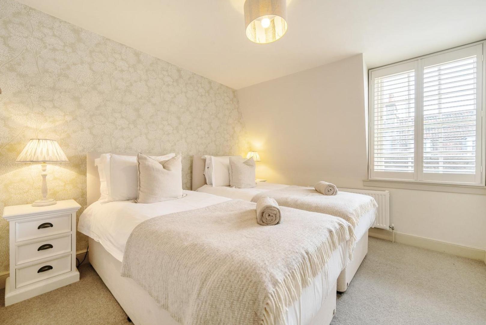 No15-boutique Georgian Townhouse In