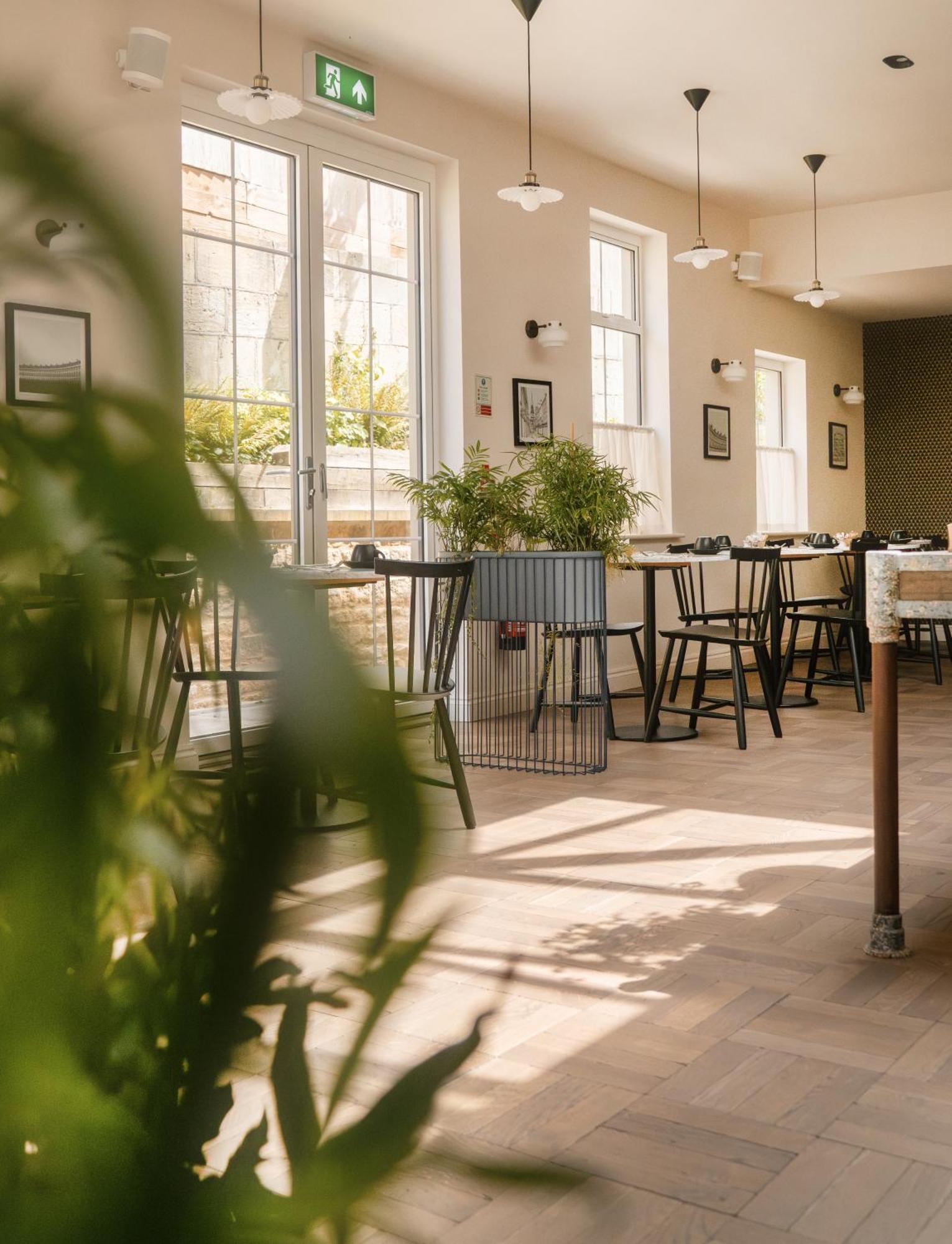 Leighton House - Boutique Guesthouse Bed & Breakfast