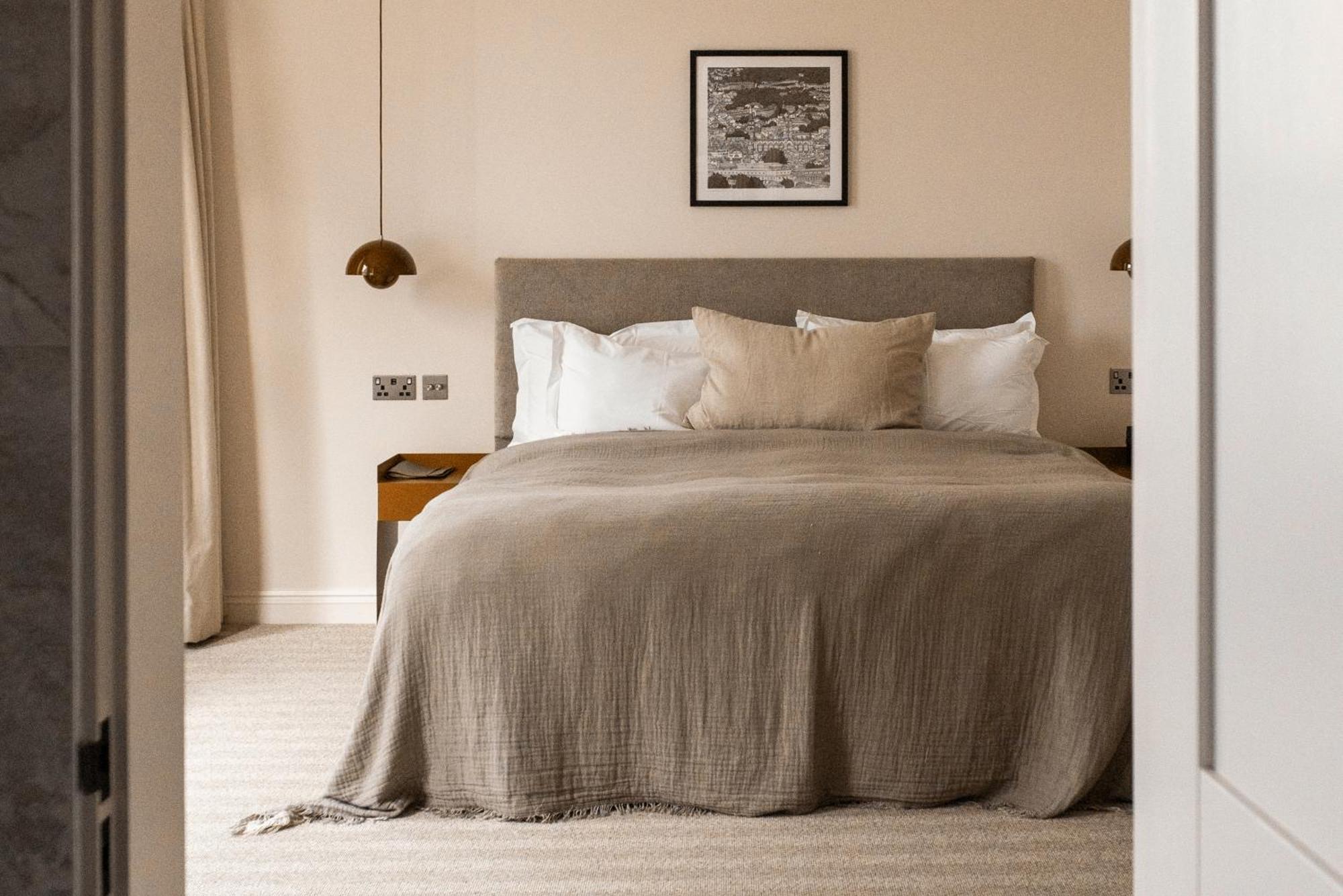 Leighton House - Boutique Guesthouse Bed & Breakfast Bath