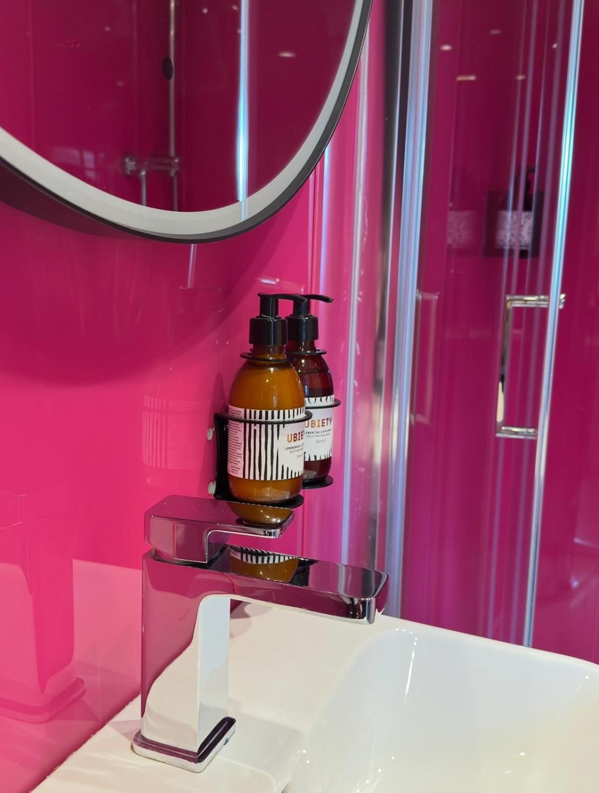 Harington's Boutique 4*