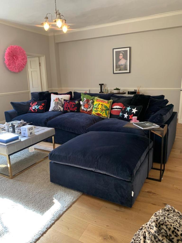 Boutique With 2 Beautiful Bedrooms