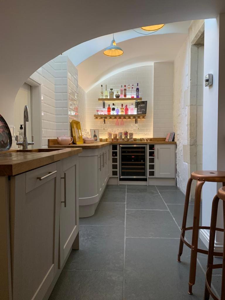 Boutique With 2 Beautiful Bedrooms Bath