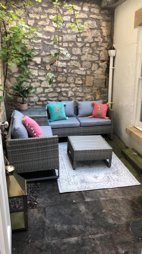Boutique With 2 Beautiful Bedrooms Apartment *