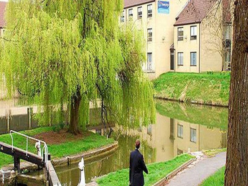 Travelodge Waterside Bath