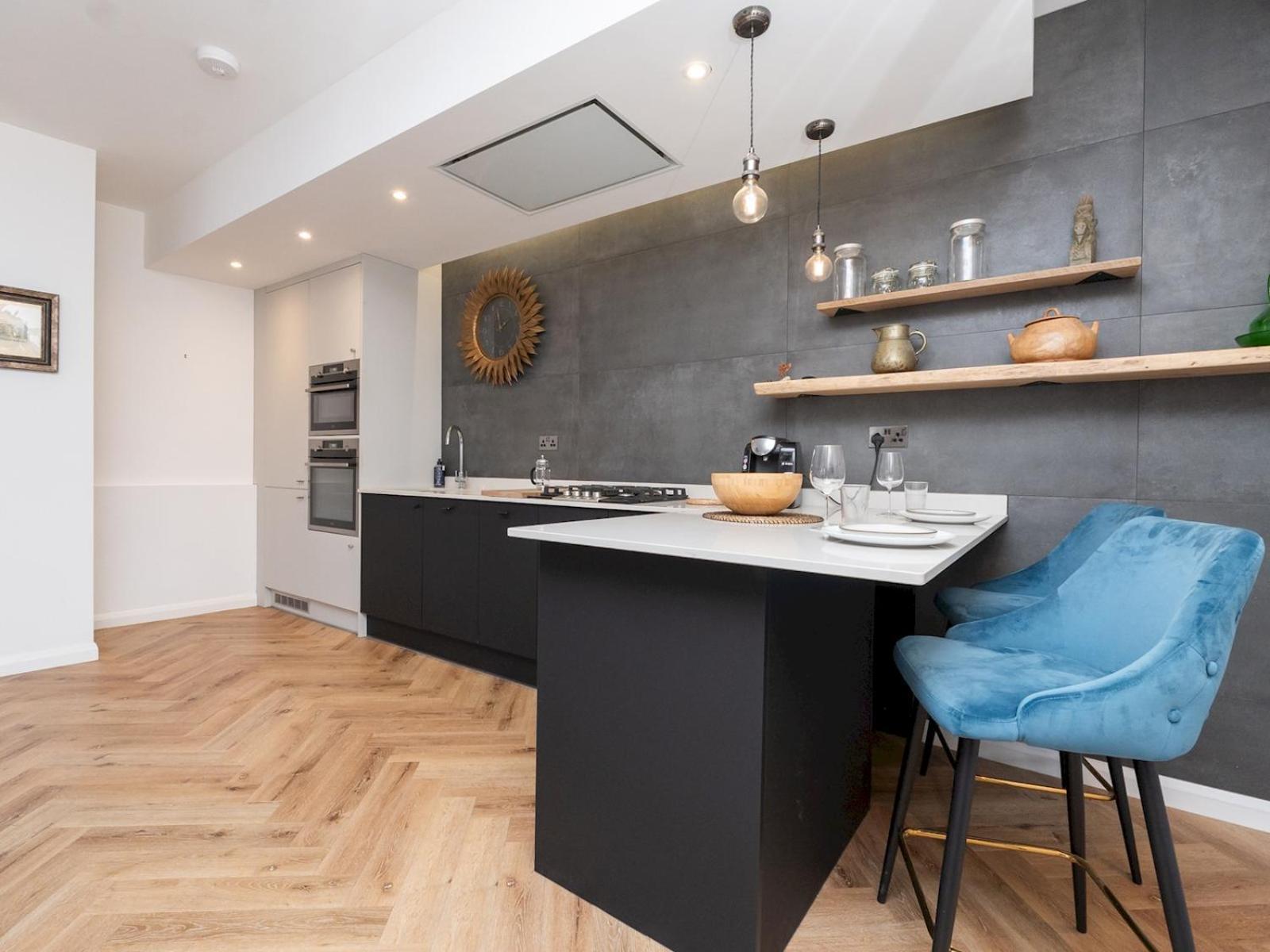 Pass The Keys Fabulous 2 Bedroom House In A Location Holiday home Bath