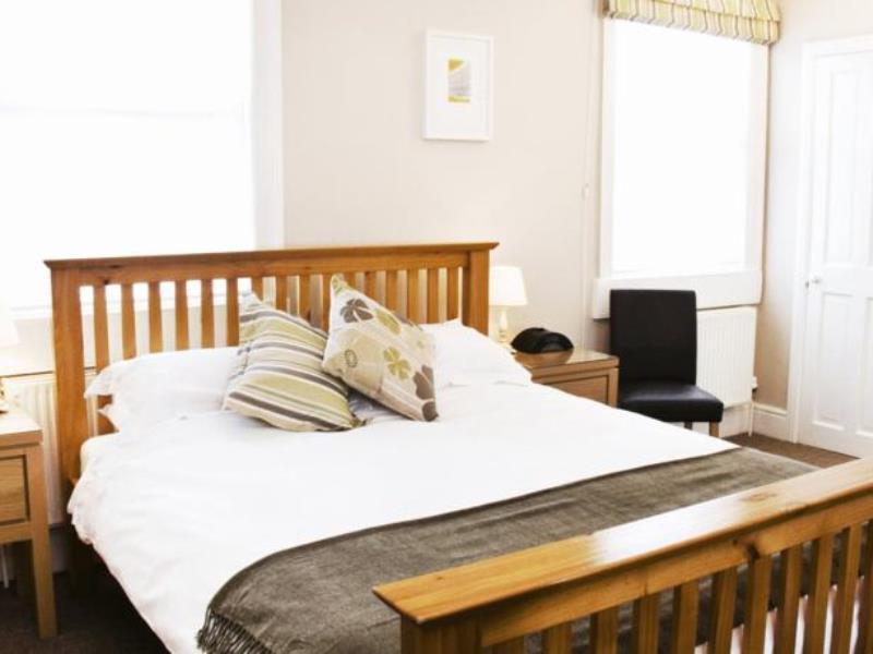 Bay Tree House 3*