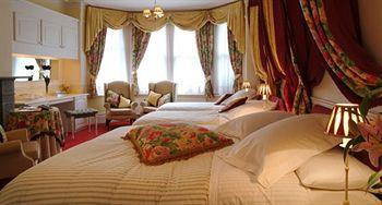 Tasburgh House Guest house 5*