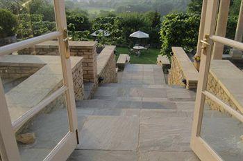 Tasburgh House 5* Bath