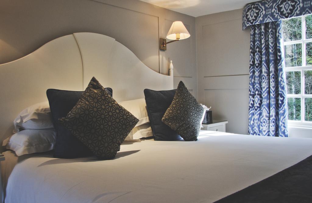 Paradise House Bath