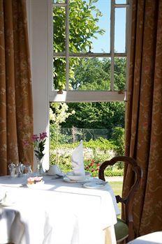 Apsley House Bed & Breakfast Bath