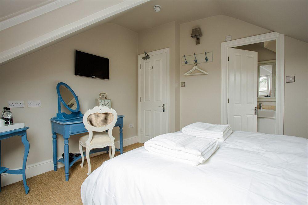 Grays Boutique Bath