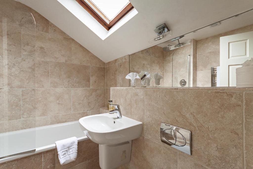 Bed & Breakfast Paradise House Bath