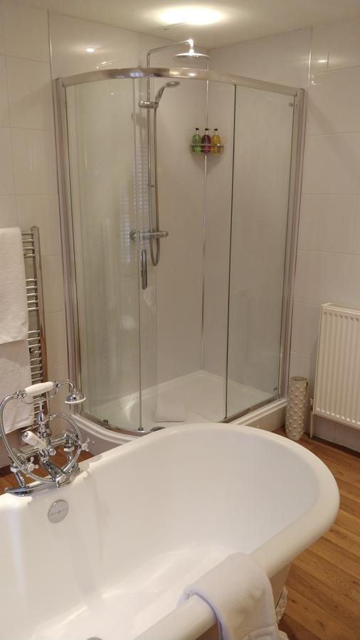 Bed & Breakfast Paradise House 5*