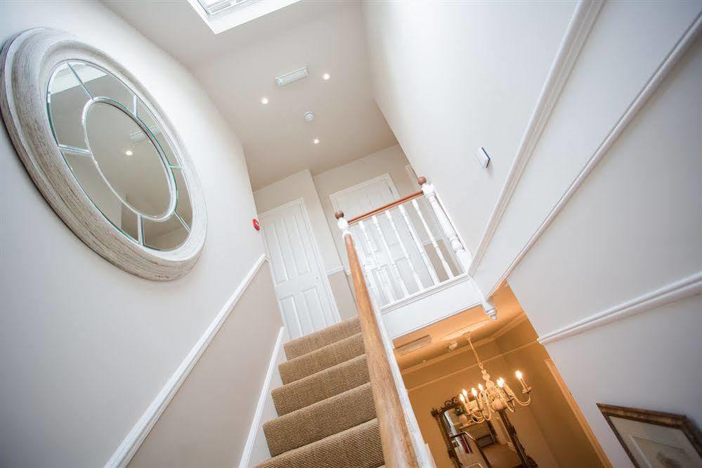 Grays Boutique 5*