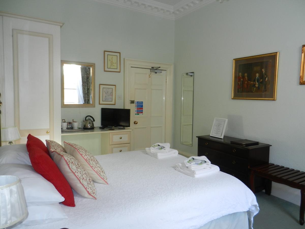 Guest house Brocks