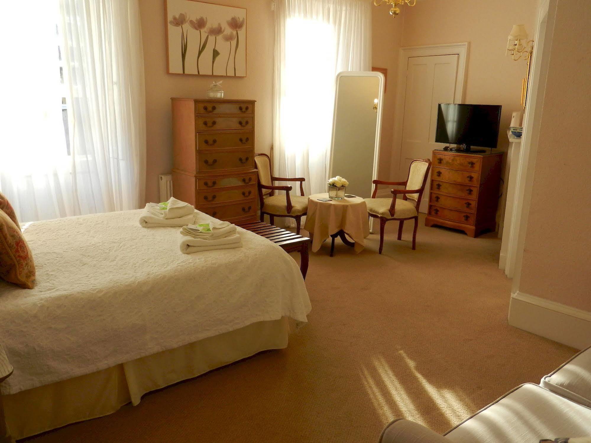 Brocks Guest house