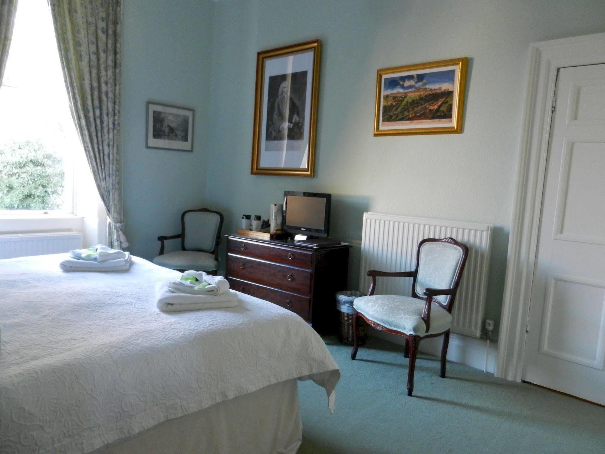 Guest house Brocks 4*