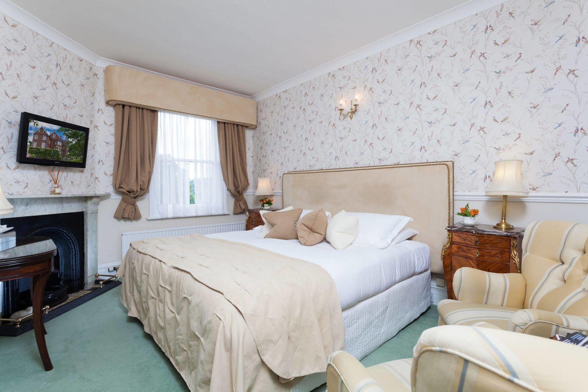 Tasburgh House Guest house 5*