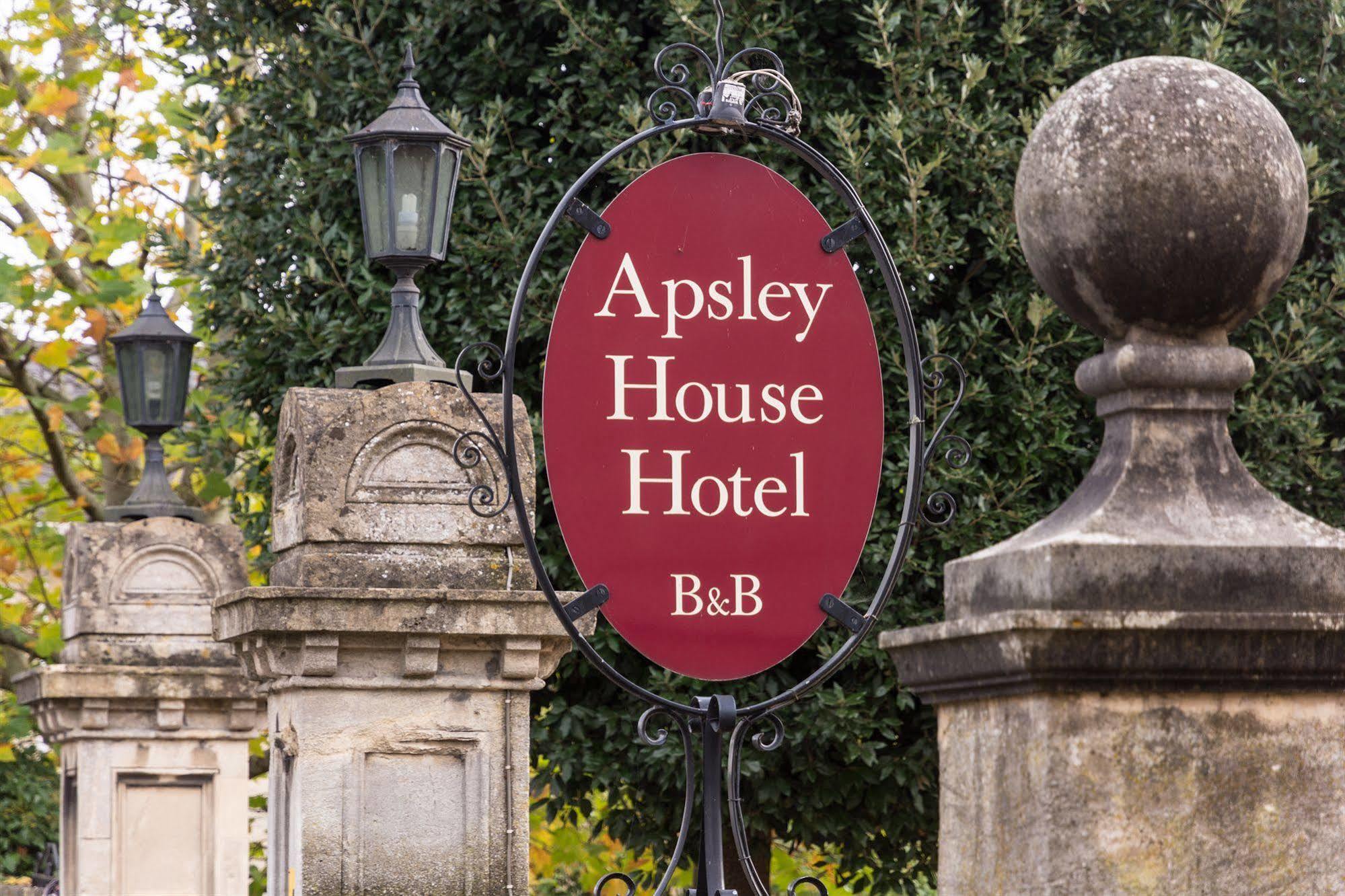 Apsley House Bed & Breakfast Bath