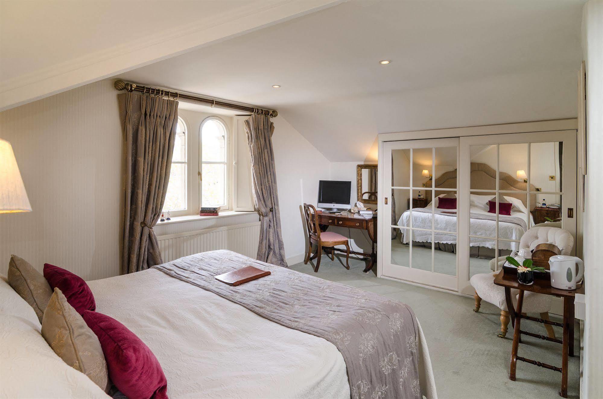 Apsley House Bed & Breakfast 5*