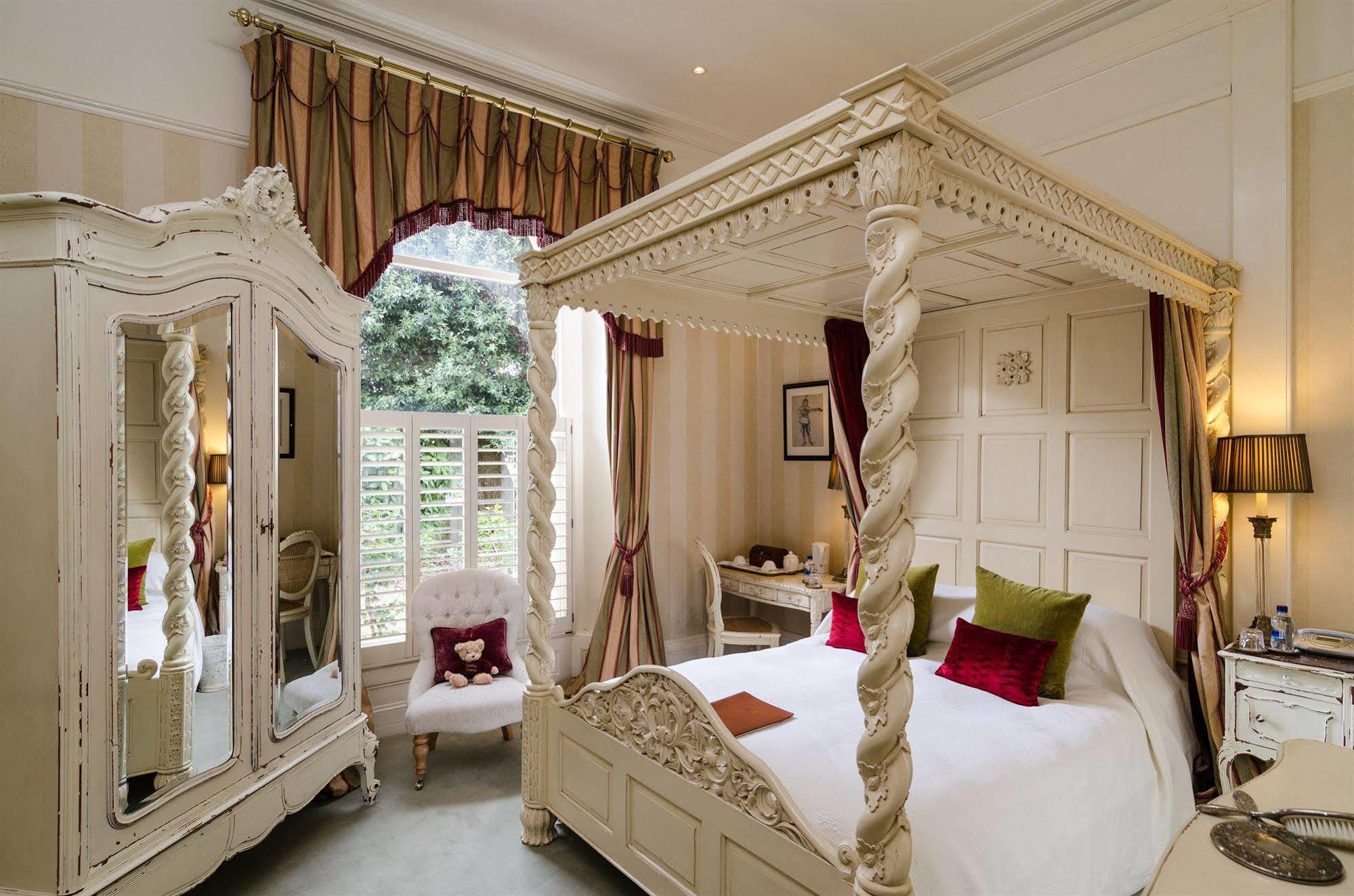 Bed & Breakfast Apsley House 5*