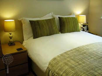 Bay Tree House Bed & Breakfast