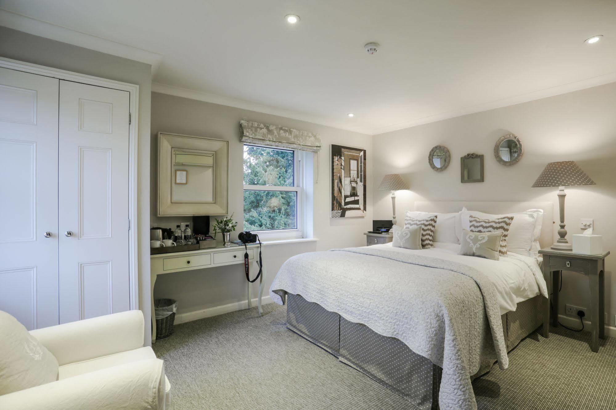 Leighton House - Boutique Guesthouse Bed & Breakfast