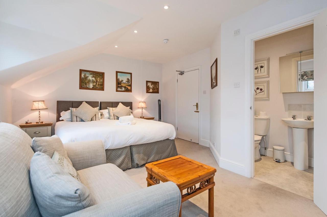 Apple Tree Boutique Bed & Breakfast Bath