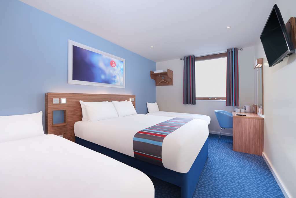 Travelodge Beckington 3*