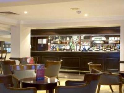 Travelodge Waterside Hotel 2*