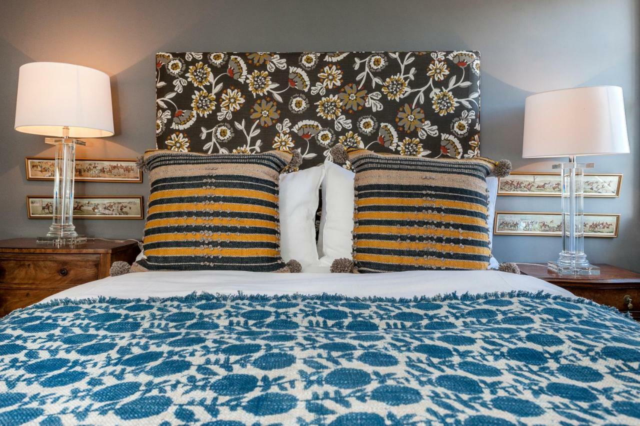 Luxury Regency In Centre Apartment