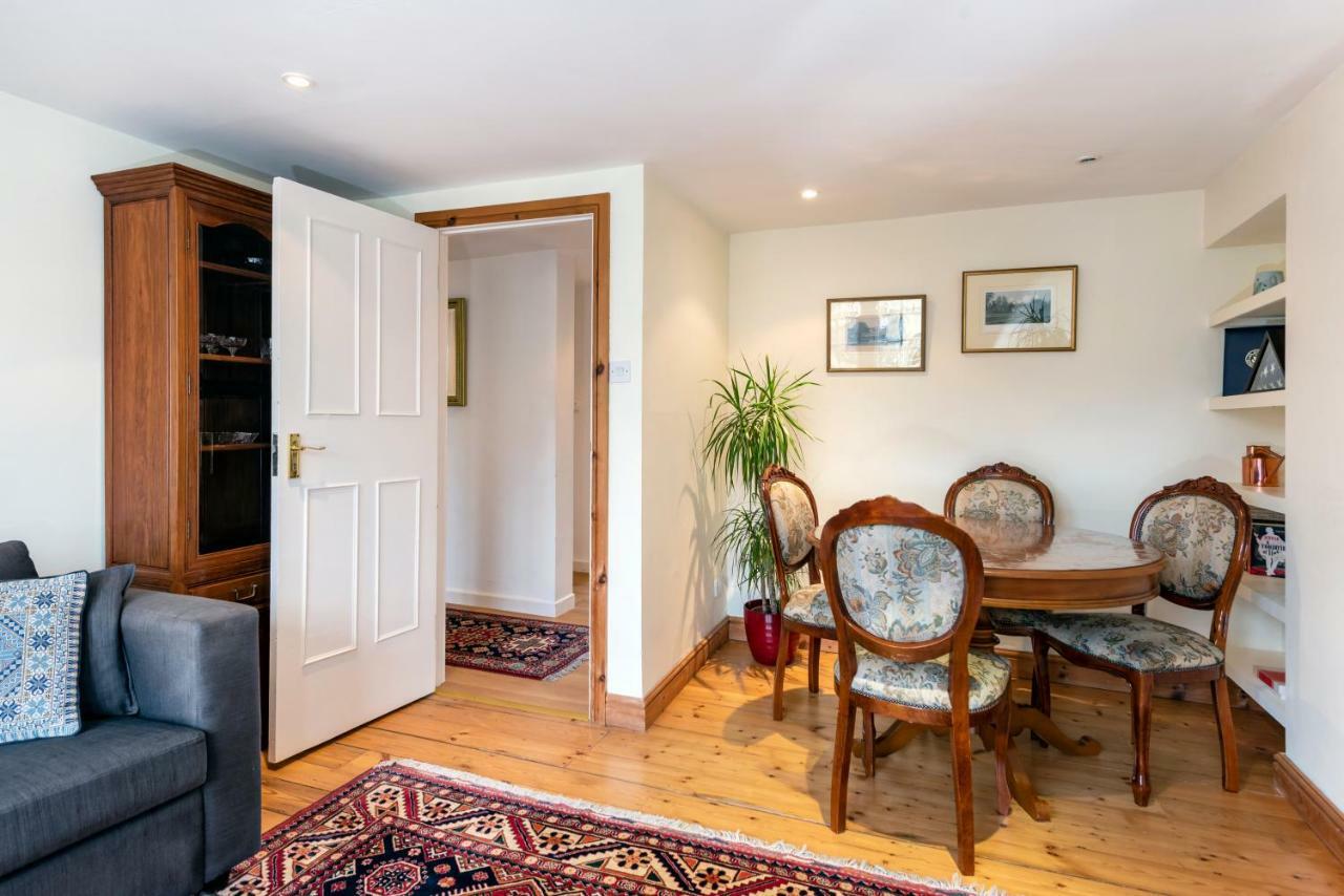Central Near The Circus With Parking * Bath
