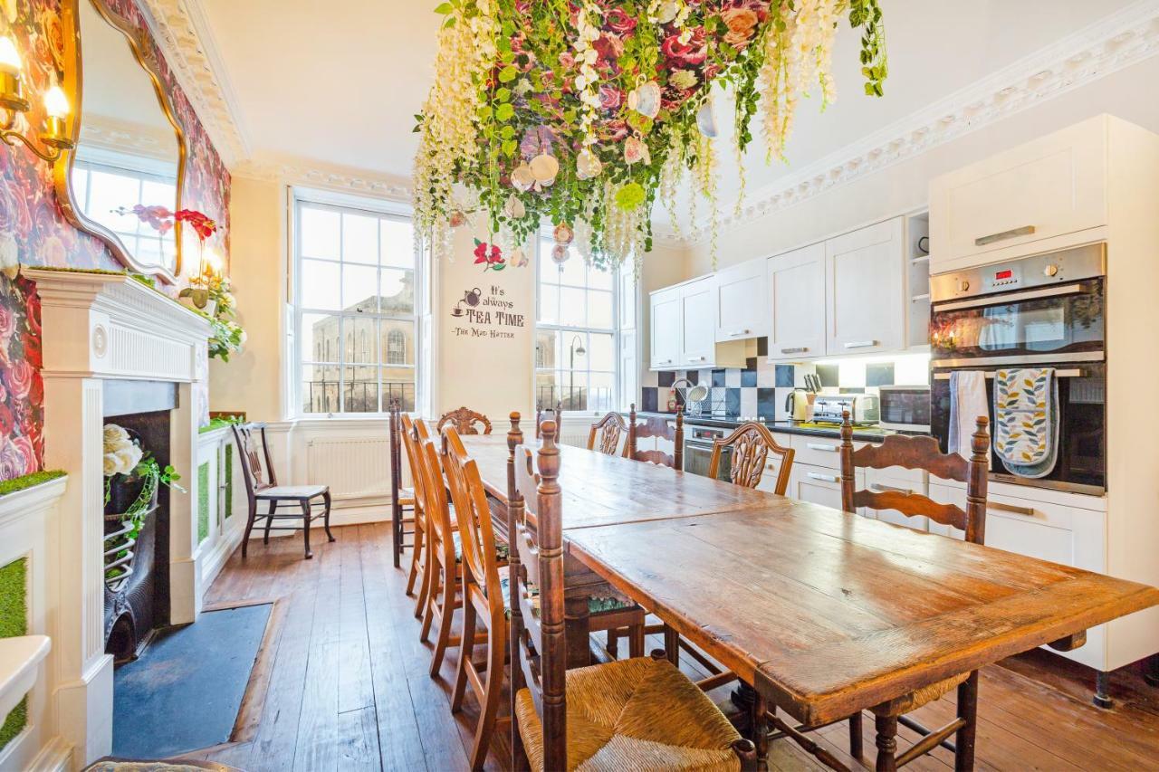 The Wonderland Townhouse - Alice In Wonderland 7bdr *