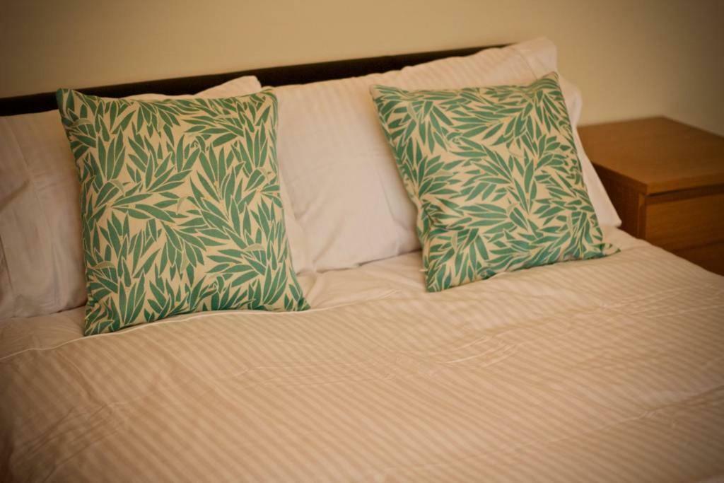 Homestay Henry's *