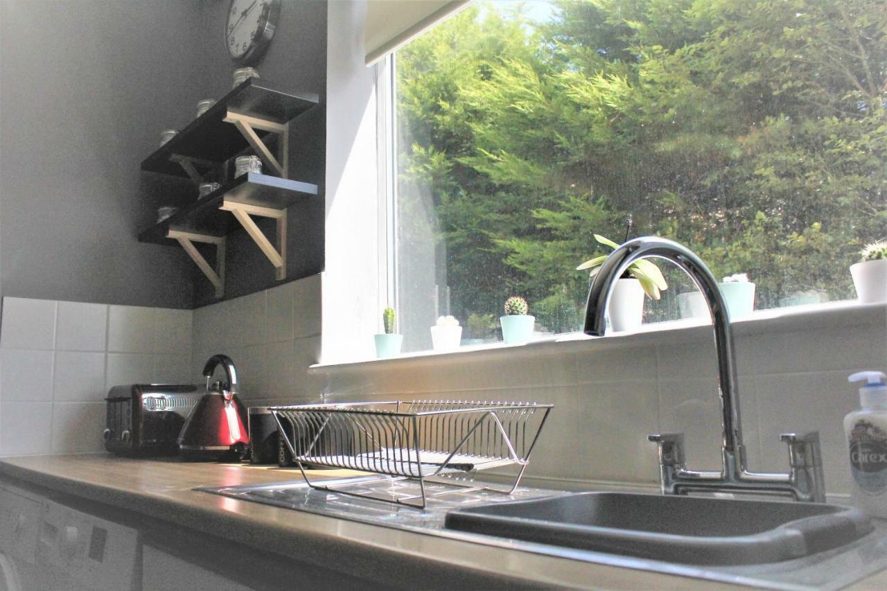 Apartment Golf Club House Free Multi Space Parking *