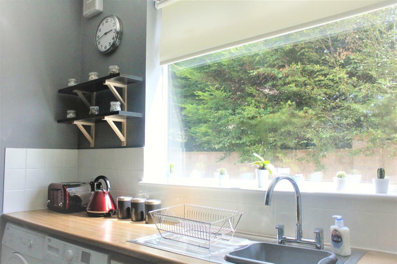 Apartment Golf Club House Free Multi Space Parking *