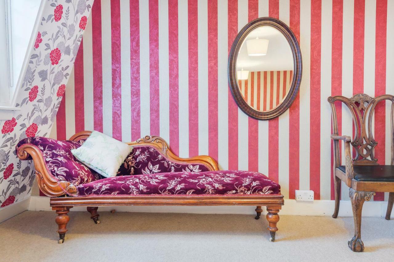 The Wonderland Townhouse - Alice In Wonderland 7bdr Holiday home Bath